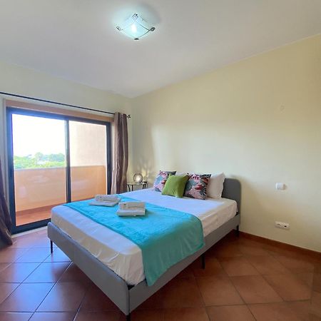 Apartamento Albufeira Sunny Style With Pool By Homing Exterior foto