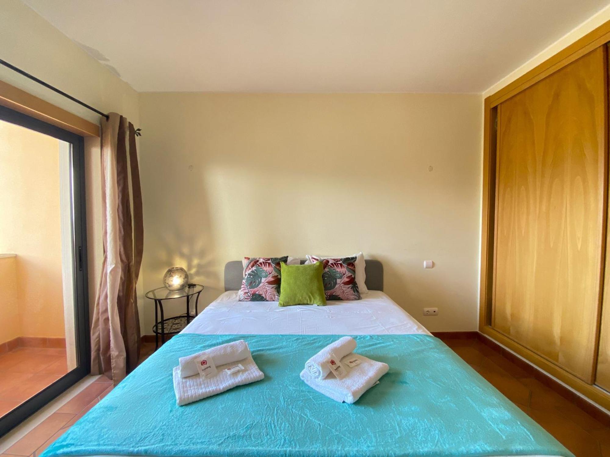 Apartamento Albufeira Sunny Style With Pool By Homing Exterior foto