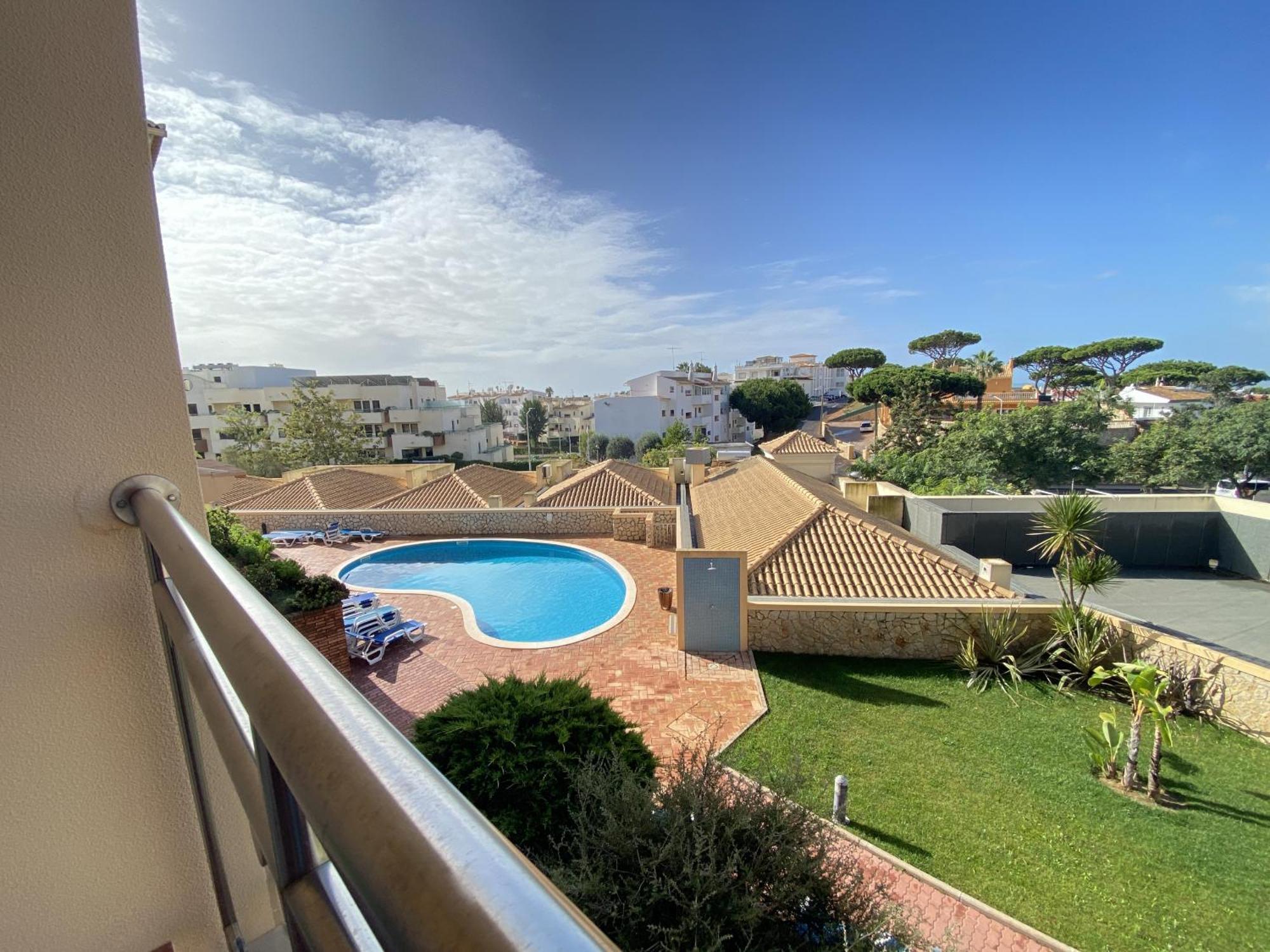 Apartamento Albufeira Sunny Style With Pool By Homing Exterior foto